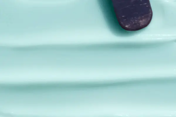 히아로텐 크림 사용컷