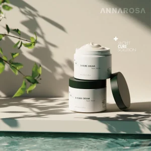 안나로자 에스큐어 크림 (예민하고 건조한 피부를 편안하게 감싸는 보습 장벽 크림)